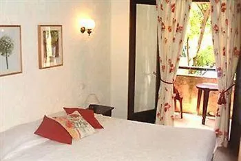 Hotel L'Estirado des Adrets à Les Adrets-de-l'Estérel 3*,