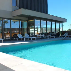 Hotel Adonis Le Castellet, Signes
