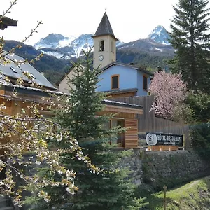 Hotel Du Bachelard